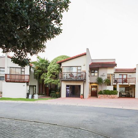 Supertubes Guesthouse Jeffreys Bay Exterior photo